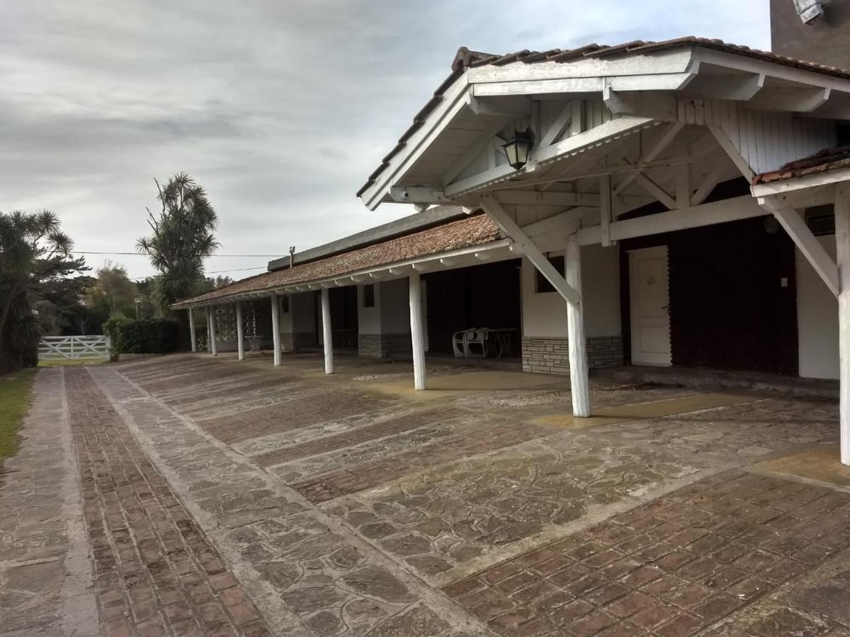 Bqs House Hotel Miramar  Exterior photo